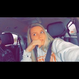 Meet your Posher, Kendall